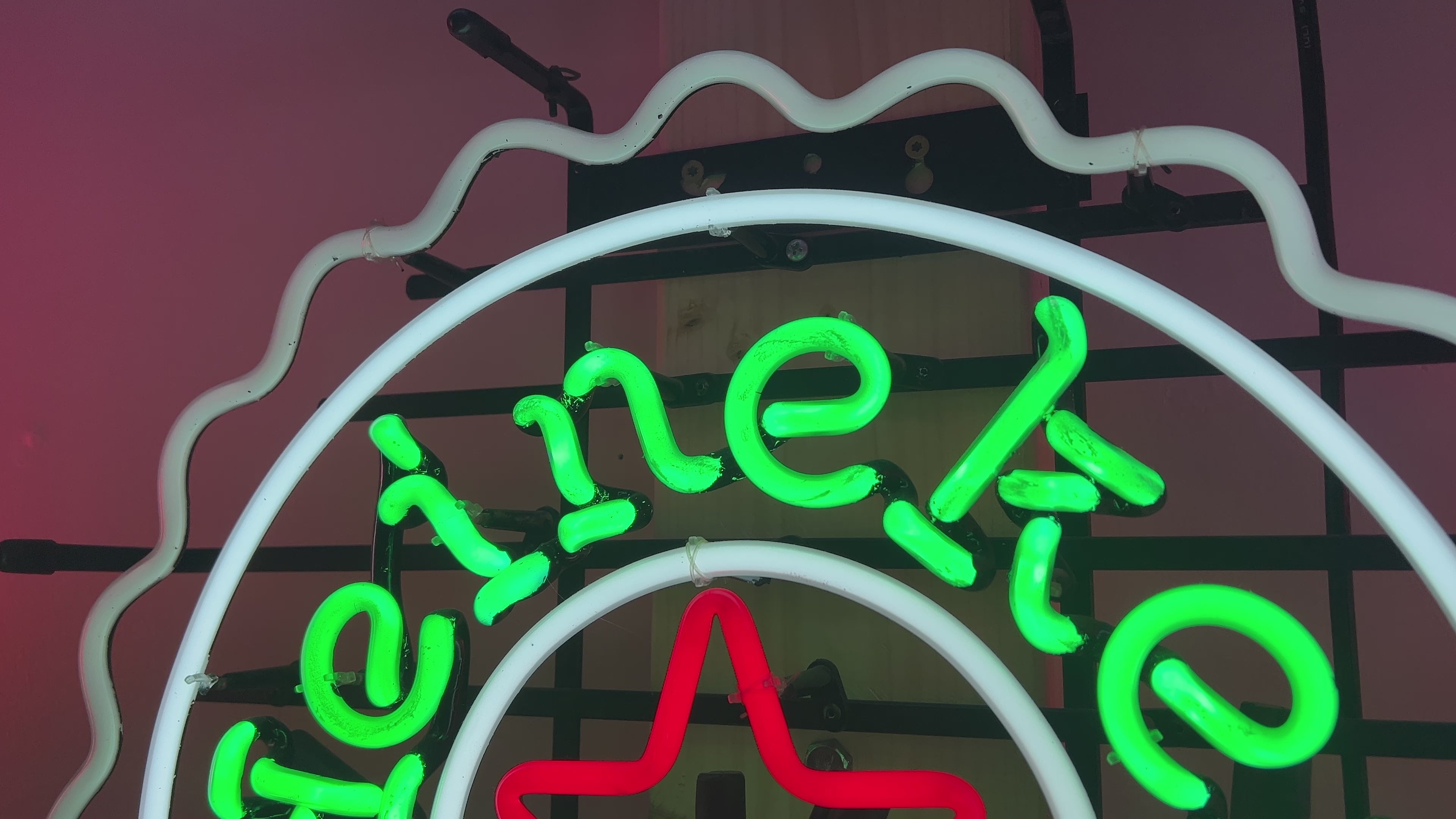 Neon Heineken Beer Sign – Uptown Neon